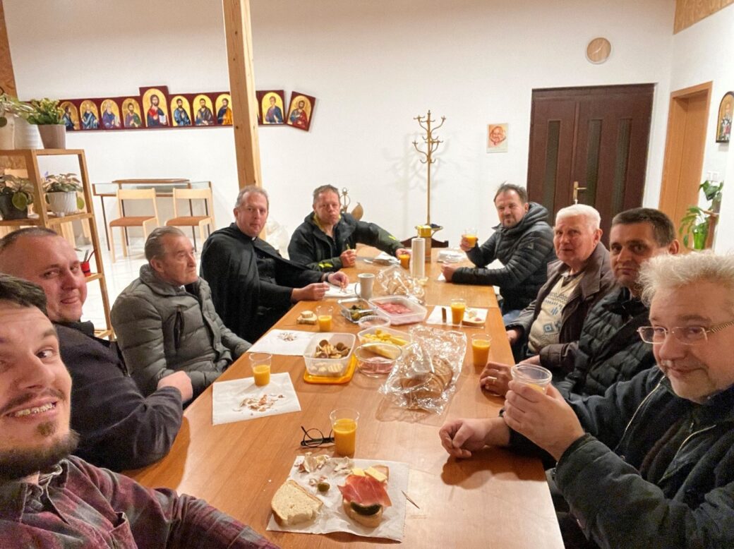 Moška skupina Metlika
